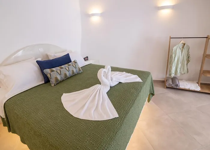 Sunborn Oia Suites
