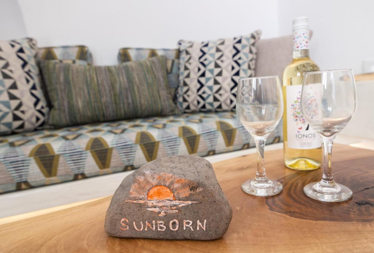 Sunborn * Oía